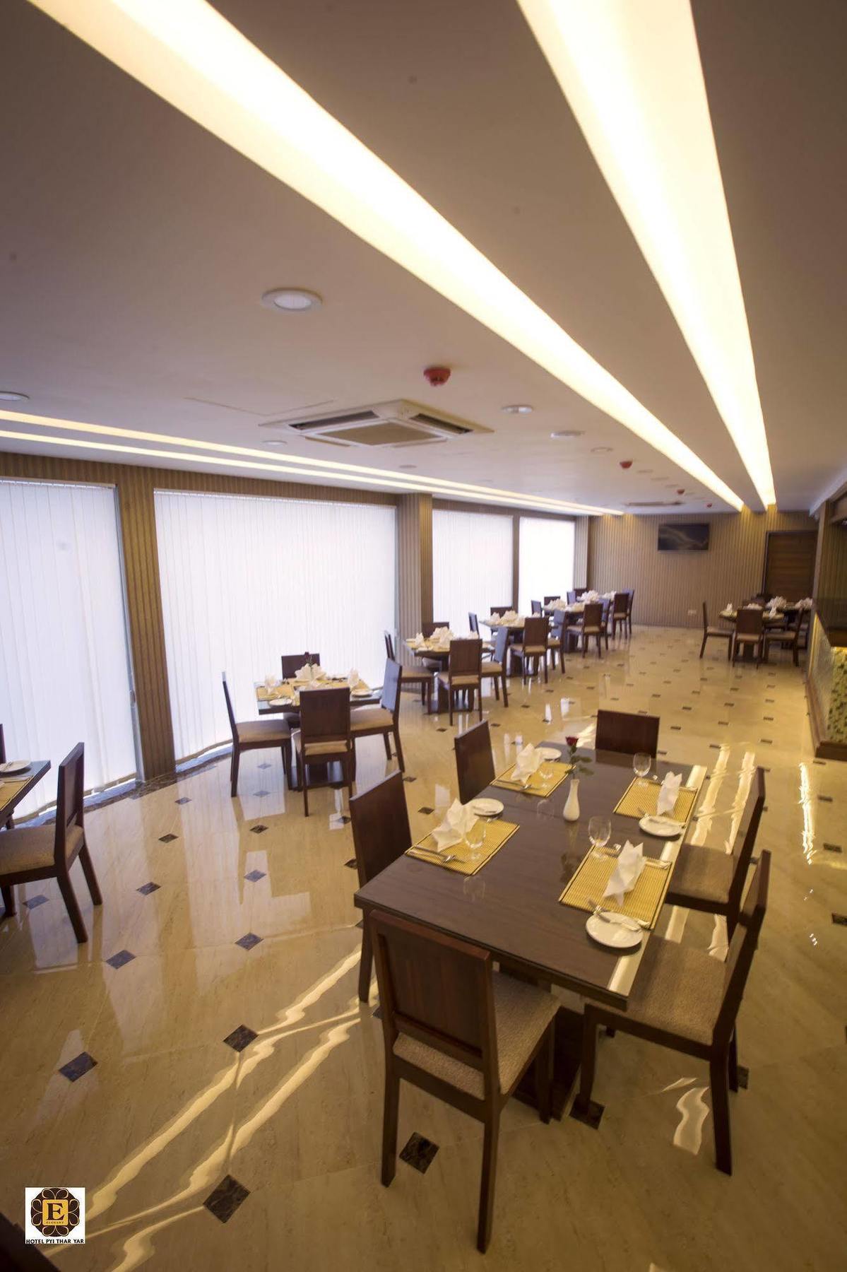 Elegant Hotel Pyi Thar Yar Yangon Exterior photo
